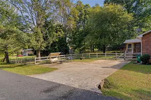 208 Mountain View Rd, King, NC 27021 - Photo 30