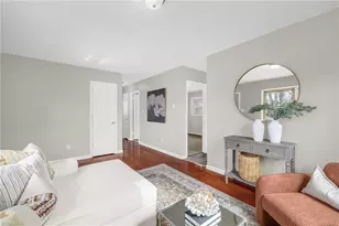 2307 Kersey St, Greensboro, NC 27406 - Photo 8