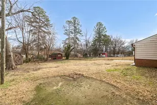 2307 Kersey St, Greensboro, NC 27406 - Photo 30