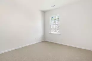 3019 Middle Creek Ln, Greensboro, NC 27405 - Photo 14