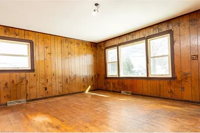 264 Airview Drive, Mount Airy, NC 27030 - Photo 6