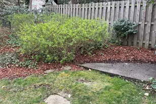 609 Elmwood Dr, Greensboro, NC 27408 - Photo 42