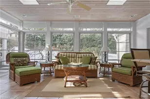 609 Elmwood Dr, Greensboro, NC 27408 - Photo 20