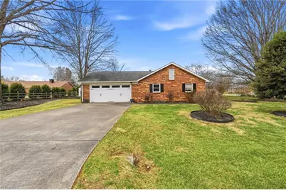 316 Derby Street, Kernersville, NC 27284 - Photo 4
