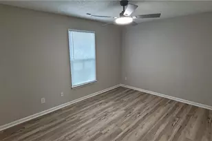 4505 Southern Webbing Mill Rd, Greensboro, NC 27405 - Photo 6
