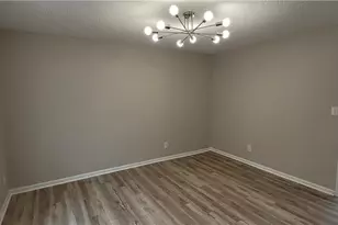 4505 Southern Webbing Mill Rd, Greensboro, NC 27405 - Photo 8