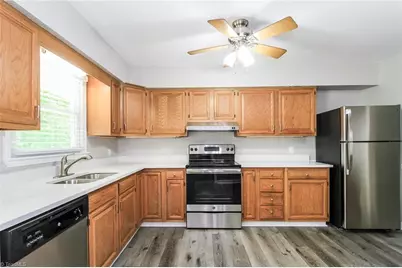 4309 Rosebriar Lane, Winston-Salem, NC 27106 - Photo 6