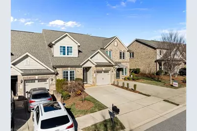 715 Piedmont Crossing Drive #14, High Point, NC 27265 - Photo 8