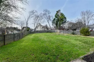 4903 White Horse Dr, Greensboro, NC 27410 - Photo 36