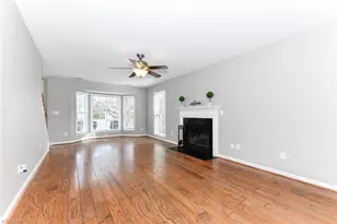 4903 White Horse Dr, Greensboro, NC 27410 - Photo 4