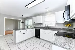 4903 White Horse Dr, Greensboro, NC 27410 - Photo 10