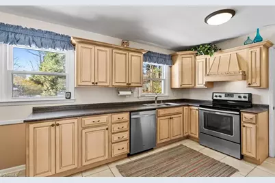 1811 Downing Street, Greensboro, NC 27410 - Photo 12