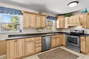 1811 Downing St, Greensboro, NC 27410 - Photo 12