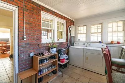 416 S Fayetteville Street, Liberty, NC 27298 - Photo 12