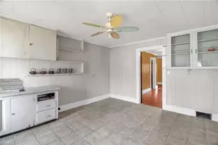 416 S Fayetteville St, Liberty, NC 27298 - Photo 20