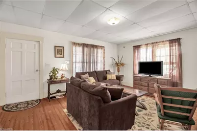 416 S Fayetteville Street, Liberty, NC 27298 - Photo 4