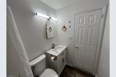 922 Llano Place, Greensboro, NC 27401 - Photo 10