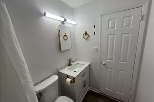 922 Llano Pl, Greensboro, NC 27401 - Photo 10