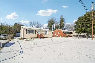 922 Llano Place, Greensboro, NC 27401 - Photo 4