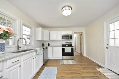 804 Harris Street, Burlington, NC 27217 - Photo 12