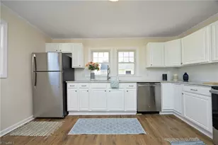 804 Harris St, Burlington, NC 27217 - Photo 14