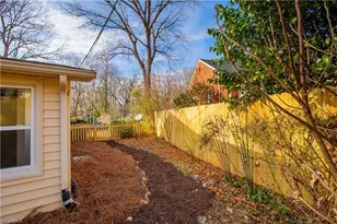 1411 Chelsea St, Winston-Salem, NC 27103 - Photo 32