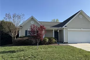 5862 Sunny Ridge Tr, Clemmons, NC 27012 - Photo 2