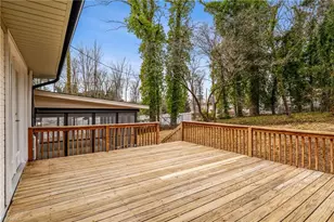 1113 Rustic Rd, Greensboro, NC 27410 - Photo 6