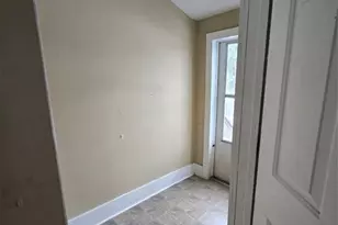 309 Taylor St, Mount Airy, NC 27030 - Photo 8