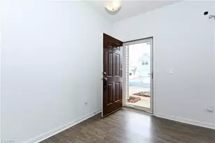 5031 Red Poll Dr, Greensboro, NC 27405 - Photo 4