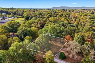 119 Sunset Dr, Taylorsville, NC 28681 - Photo 14