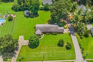 300 E Lee Ave, Yadkinville, NC 27055 - Photo 42