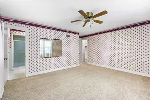 300 E Lee Ave, Yadkinville, NC 27055 - Photo 24