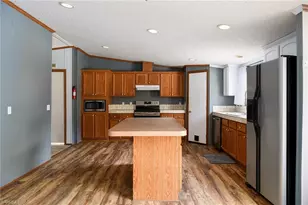 876 Mr Henry Rd, Mocksville, NC 27028 - Photo 8