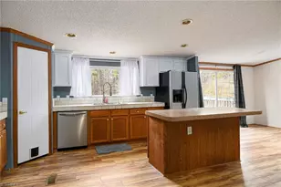 876 Mr Henry Rd, Mocksville, NC 27028 - Photo 10