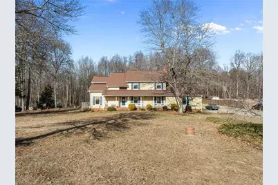 2201 Hunters Ridge Drive, Pleasant Garden, NC 27313 - Photo 44