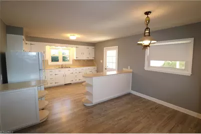 3255 Ararat Road, Ararat, NC 27007 - Photo 6