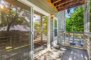 326 Meadows Cir, Winston-Salem, NC 27104 - Photo 20