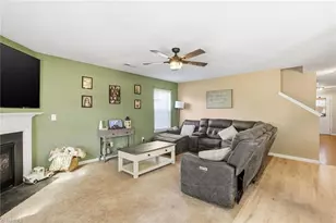 730 Traveller Dr, Whitsett, NC 27377 - Photo 12