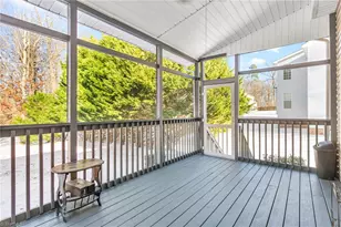 4221 Clovelly Dr, Greensboro, NC 27406 - Photo 34