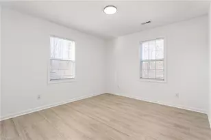 4221 Clovelly Dr, Greensboro, NC 27406 - Photo 30