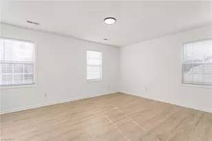 4221 Clovelly Dr, Greensboro, NC 27406 - Photo 22