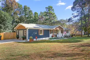 7358 Davis Country Rd, Randleman, NC 27317 - Photo 4