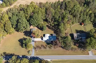 7358 Davis Country Rd, Randleman, NC 27317 - Photo 40