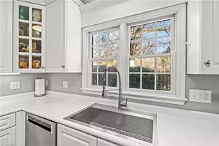 900 W Lexington Ave, High Point, NC 27262 - Photo 16