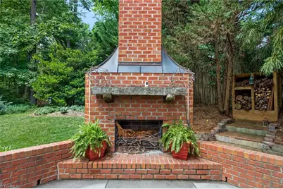 900 W Lexington Avenue, High Point, NC 27262 - Photo 4