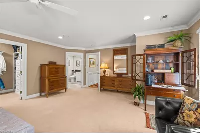 900 W Lexington Avenue, High Point, NC 27262 - Photo 28