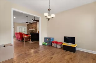 3655 Stimpson Dr, Pfafftown, NC 27040 - Photo 14