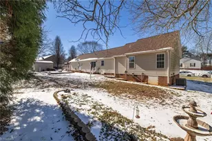 12 Braxton Ln, Thomasville, NC 27360 - Photo 28