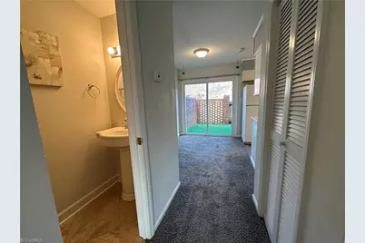 207 Northpoint Avenue #H, High Point, NC 27262 - Photo 8